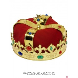 Corona rey decorada con tela roja.